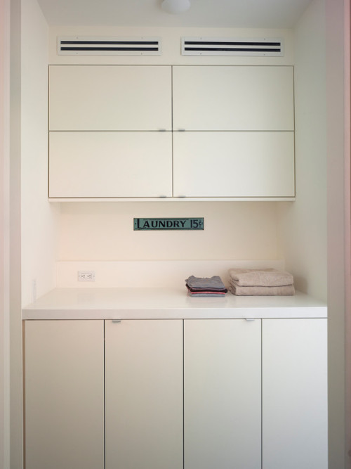 houseandhomepics:  laundry-room by Levy Art & Architecture http://www.houzz.com/photos/2028270/Cole-Street-modern-laundry-room-san-francisco