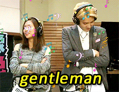  in which the china-line dances to kpop, and the only song kris doesn’t know is