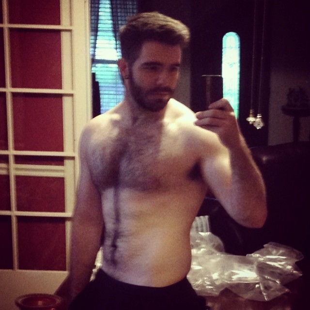 arbitrary-stag:  Post workout selfie from this mornings shoulder routine. I feel