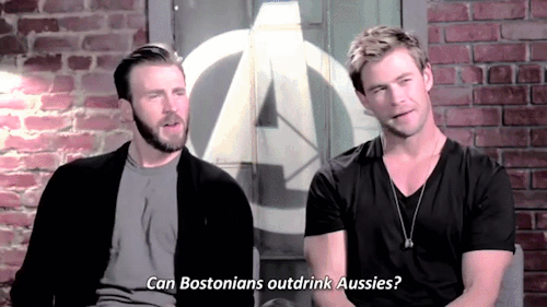 callmebliss:sarahp879:prison-mikes-bandana:JUST PROOF that captain America is really IN FACT A CHILD