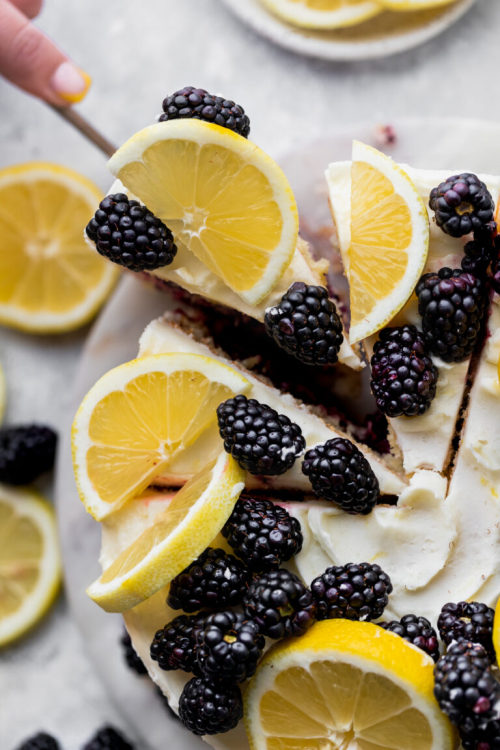 sweetoothgirl: lemon blackberry cake