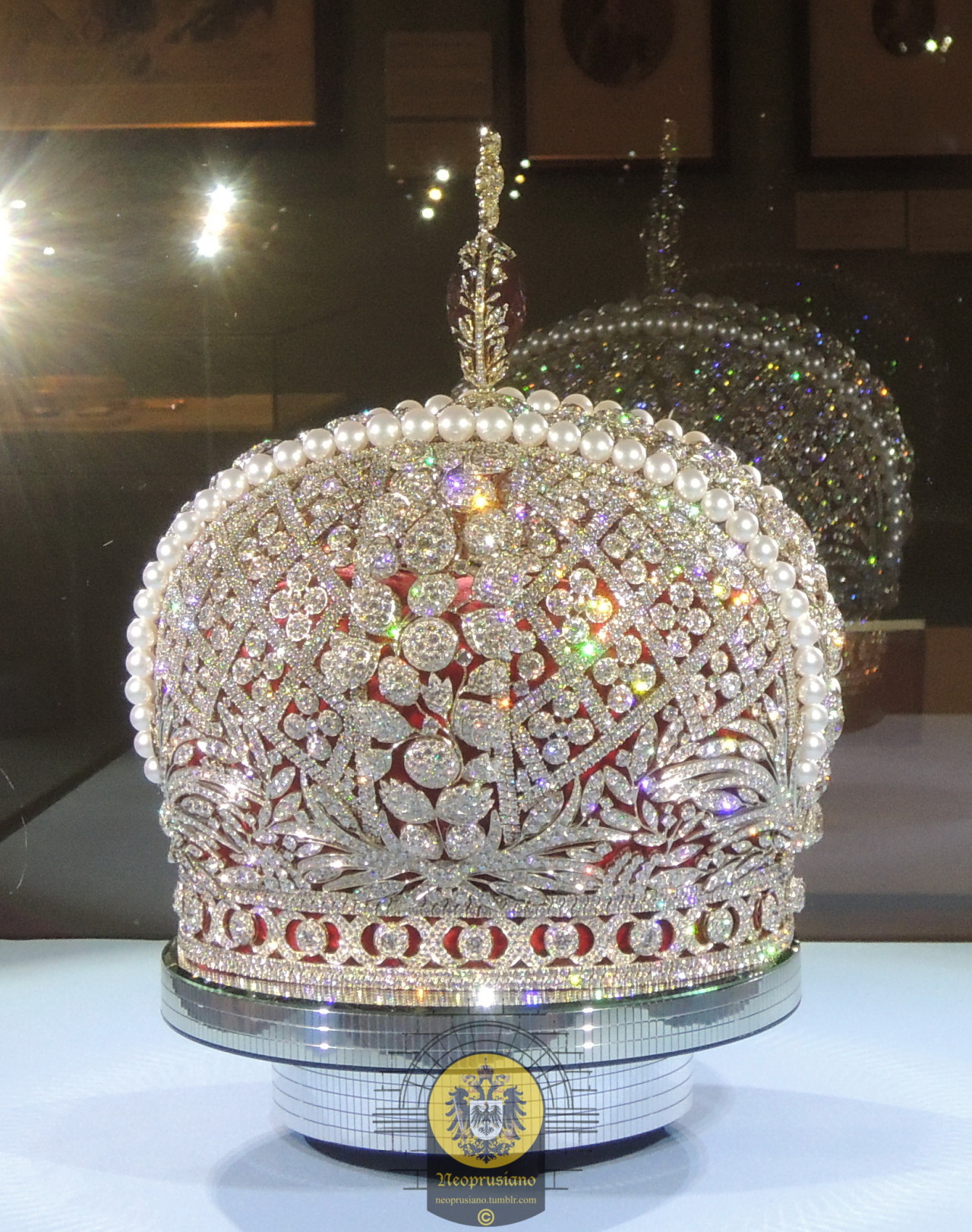 neoprusiano:  @Neoprusiano Corona Imperial de RusiaImperial Crown of Russia 