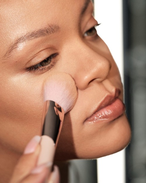 Rihanna For Fenty Beauty (2022)