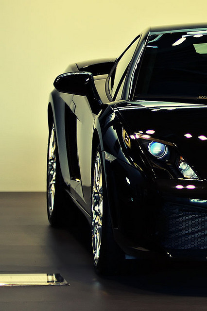 automotivated:  LP560-4 by Pieter-Jan Huyghe on Flickr.