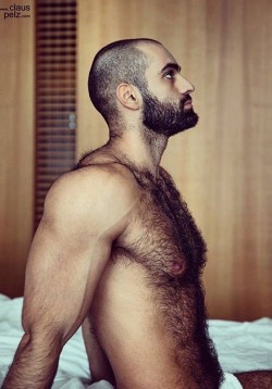 beardburnme:  trainer.f Instagram 