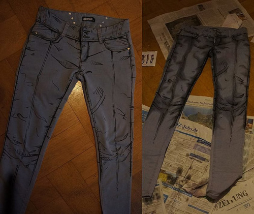 DIY Comic Book Jeans first seen at Fashionably Geek. These were made by Kirameku (facebook link) for