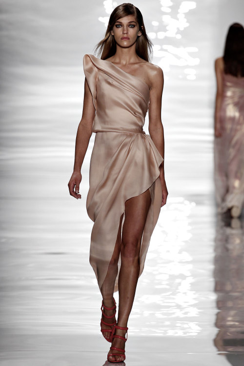 reem acra