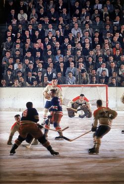 3-olives-and-a-pickle:   Old Time Hockey