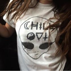 lovelymojobrand:  Tumblr Alien Shirts!Chill