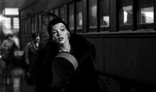 jessica-pare:  Marilyn Monroe in Some Like It Hot (1959)