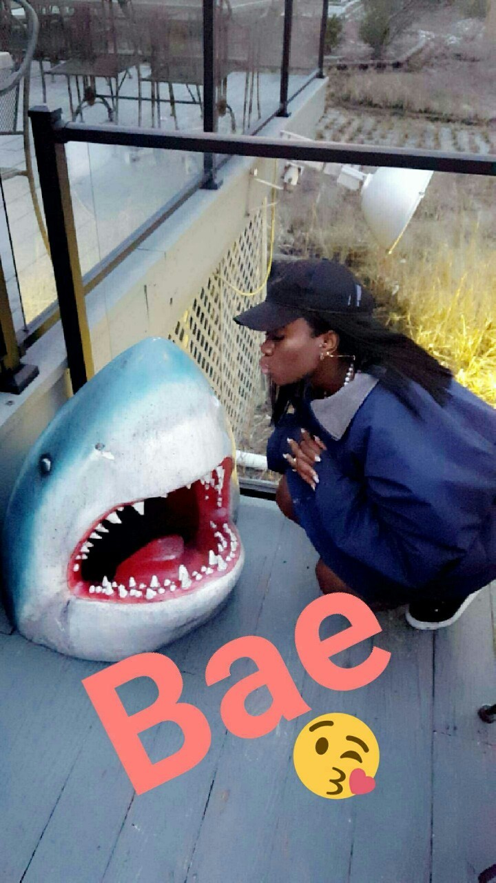 blaquesol:  Heard it was dark skin appreciation day. Let me just post my pic and
