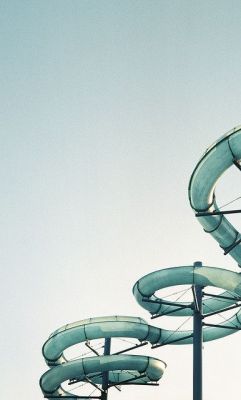 serialthrill:  Water slide