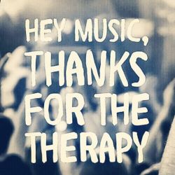 kampanilla83mj:  #music is my #therapy ♡