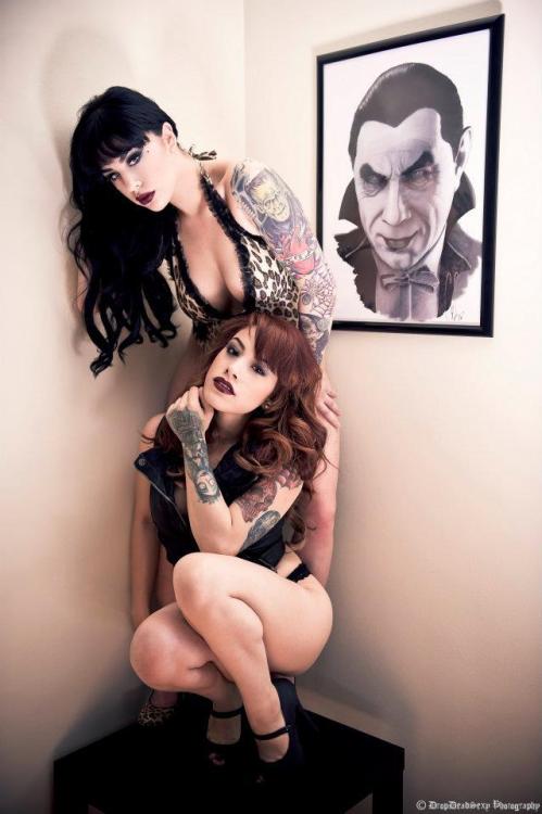  Jenn Batz & Kelsey Alexandra 