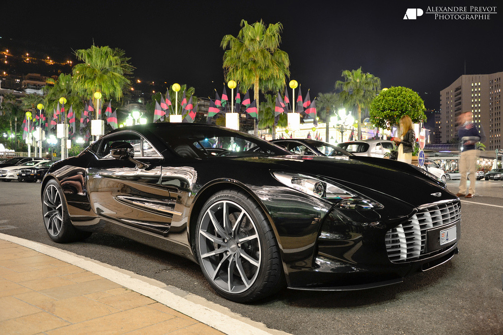 automotivated:  Aston Martin One-77 (by Alexandre Prévot) 