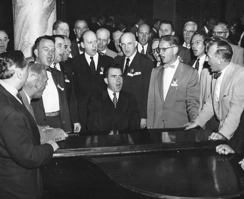 ilovetrickydick:
“ Richard Nixon Plays Piano at the Grand Ole Opry.
”