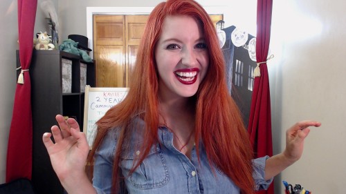 kayleepond:  The 90’s are alive, guys! 