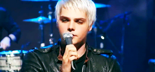 ssereendipity:  I don’t love you like I did yesterday. 