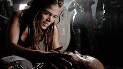 the 100 meme: [1/7] relationshipsoctavia and lincoln - ”Get knocked down, get back up.”