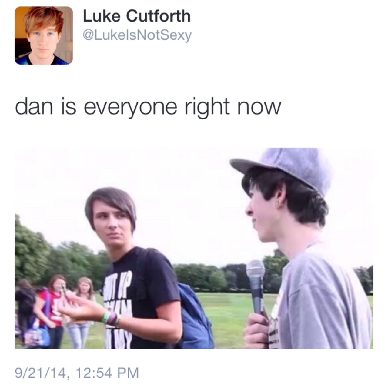 troyeisnotontyler:  I’m really glad youtubers are also reacting to this 