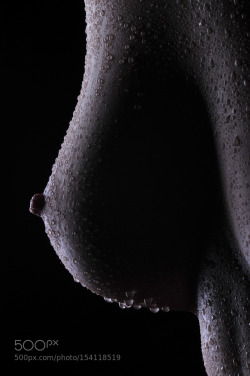 violetlahaie:  «Wet Tits» by modellir.