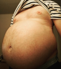 unicorn-ballbelly:#fatandgrowing #unicorn_ballbelly #fat #bigbelly #grommr #fatbelly