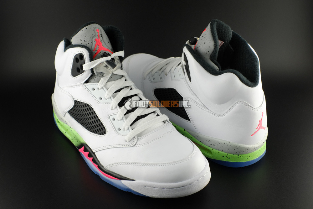 nock-nock-nock:  Air Jordan V “Space Jam“