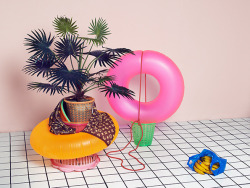 studio-janes:  Anna Lomax: Pool Party (Photography