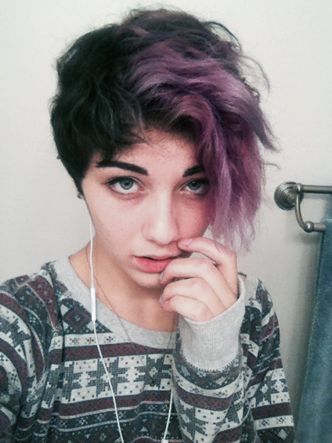 vamprex:cool thing about short hair is grows fast so no one hair day is like another