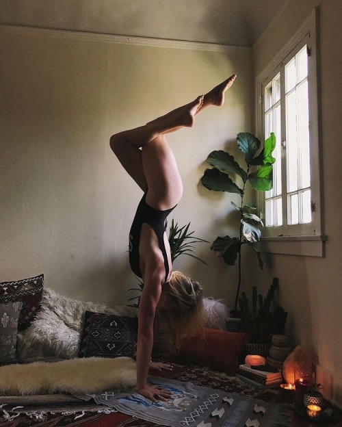 feel-better-yoga:Via www.instagram.com/p/BQG3ycpl8DD/