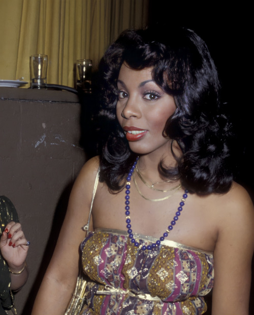 flyandfamousblackgirls: Donna Summer at 36th Annual Golden Globe Awards (1979) 