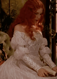 scathach124:  Costume series:  Bram Stoker’s Dracula (1992)Mina Murray & Lucy Westenra