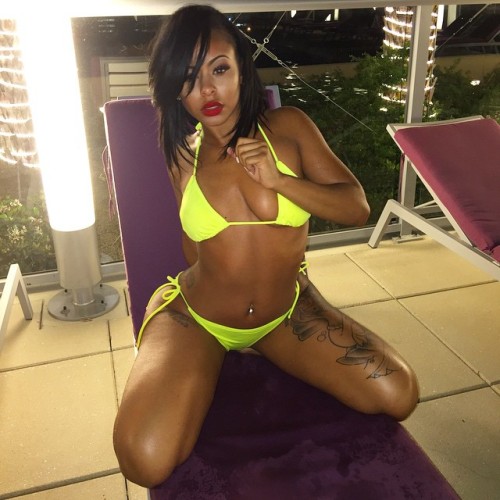 vpwexoticdymes:  Alexis Skyy adult photos