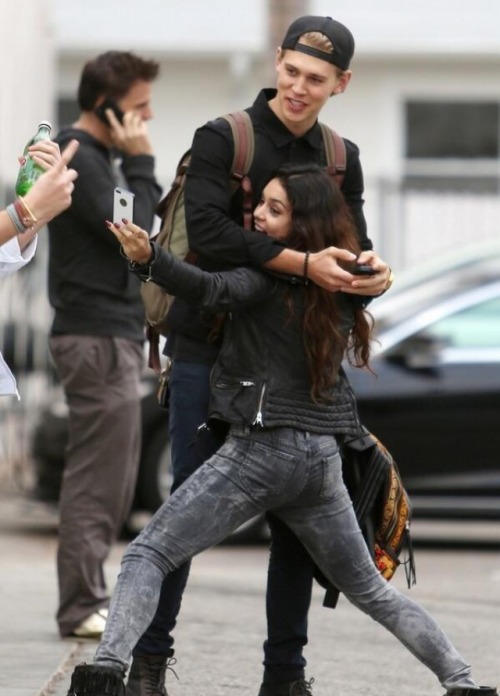 theboy-whoscreamedchanel:  ugh i ship them sfm