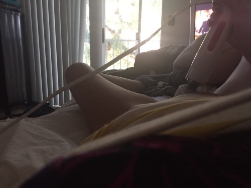 officialkeiranicole:  Hooray for Lazy Tuesday’s! 🐱🚪📺📷💆👐💦