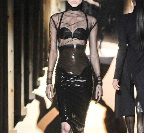 Thierry Mugler Fall-Winter 2011