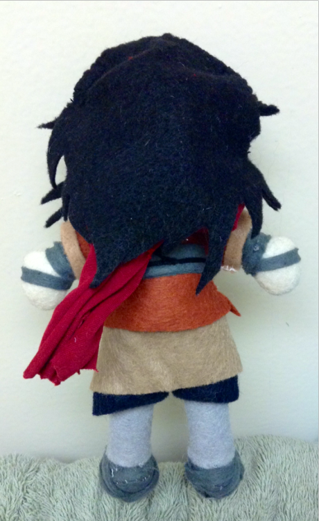 abadpoetwithdreams:I’ve finished my Avatar Wan plushie in time for SDCC! He’s entirely handsewn and 