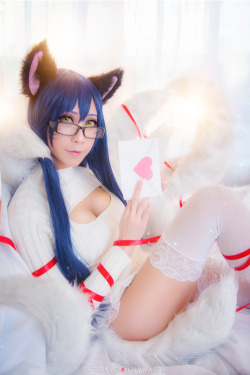 sexycosplaygirlswtf:  cosplay-soul:  Ahri | League of Legends Get hottest cosplays and sexy cosplay girls @ sexycosplaygirlswtf.tumblr.com … OMG These girls are h@wt in costume.