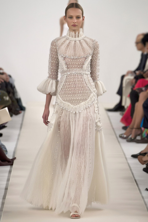 skaodi:  Valentino Haute Couture Show in New York.  This is a special collection designed to celebrate the opening of the new flagship store in Fifth Avenue. The all white looks are a reference to Valentino Garavani’s White Collection of 1968.