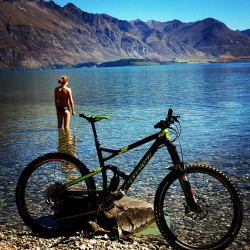 bikes-bridges-beer:  Life… #queenstown #wilsonbay #dreamlife #summer http://ift.tt/1yZmKE2 