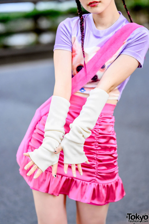 tokyo-fashion:Japanese artist/performer Utaha - of the group Wednesday Campanella - on the street in