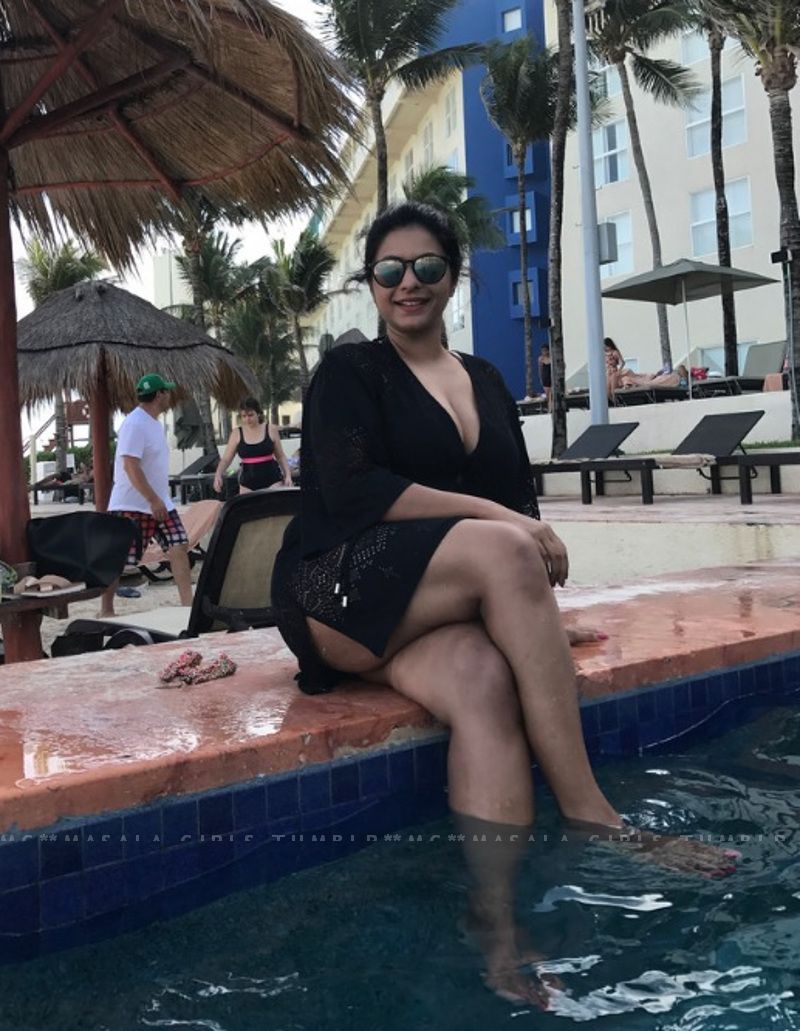 hottiedesiwife:  masalagirls: I think sometimes saree does not do justice to some