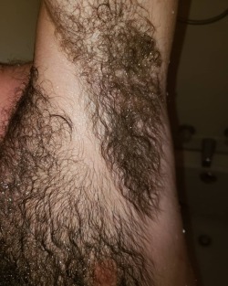 love hairy nude men