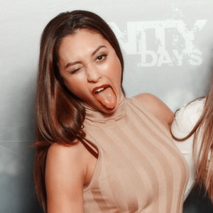 ghosticons:lindsey morgan iconslike or reblog if you use them