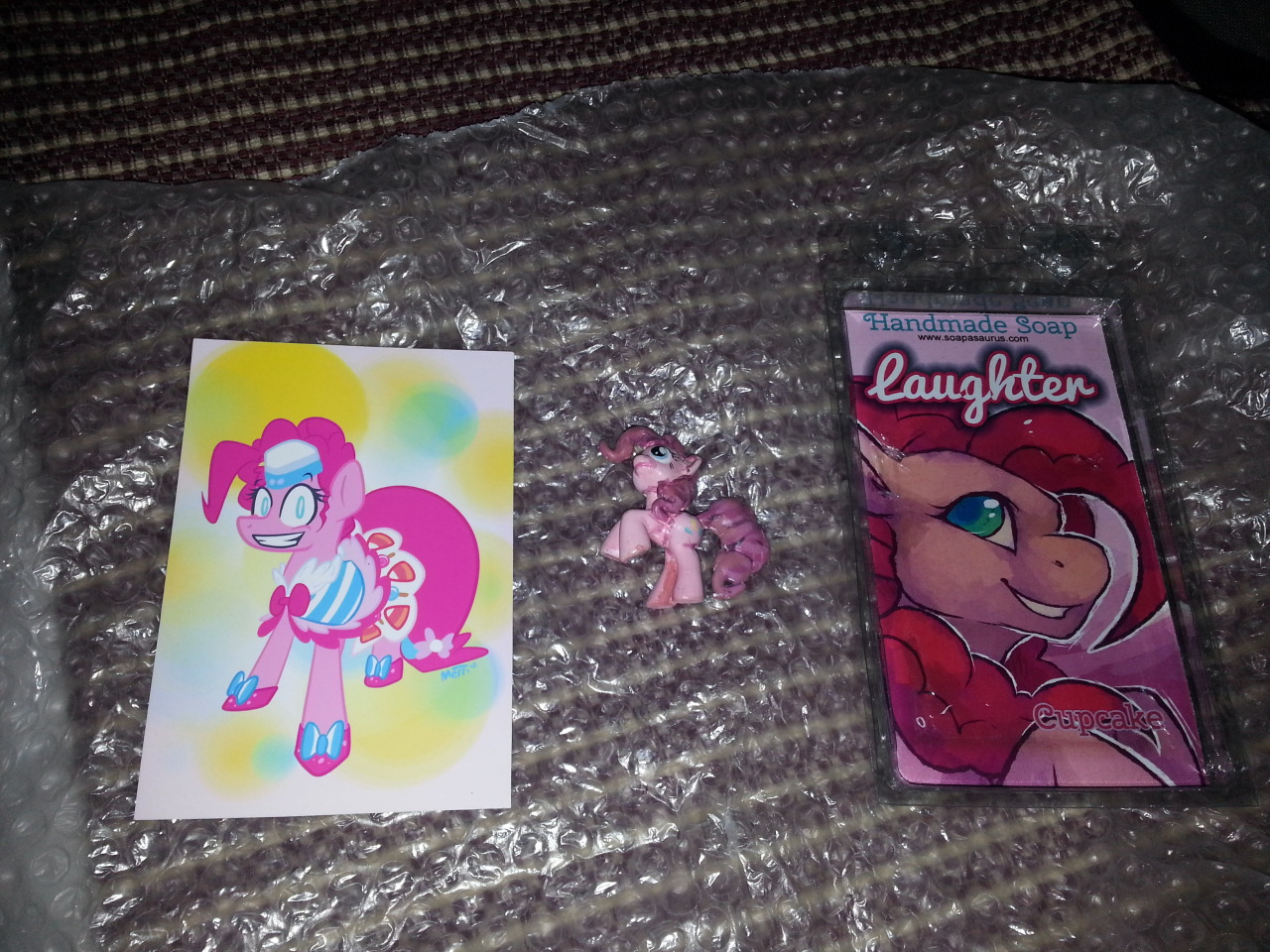  I love you rcr. Yes that is a bar of soap with pinkie pie on it. Smells of cupcakes.
