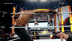 breakyoursoulapart:  hiitsmekevin:  I was ready for Seth to be champion   This moment made me sploosh. 