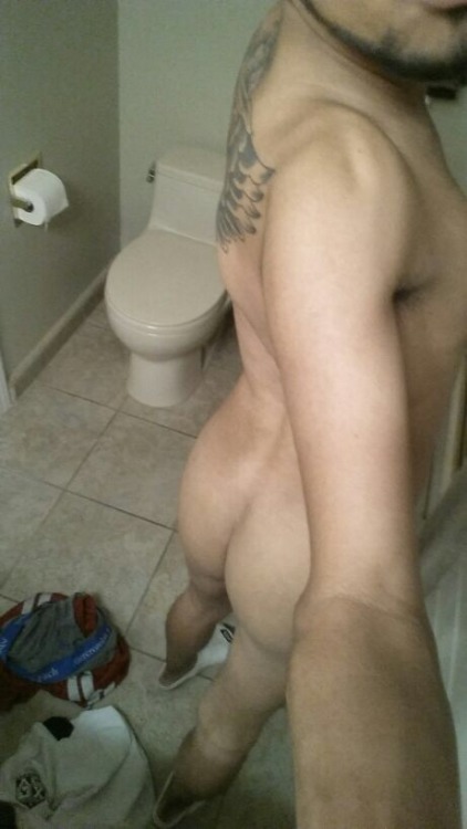  Thanks Michael Z. from Sacramento.  Very hot and nice cock.  Please send in more.   Beto’s Corner  Please send pics to: Por favor manda tus fotos a: betomartinez2008@gmail.com http://betomartinez.tumblr.com/ 