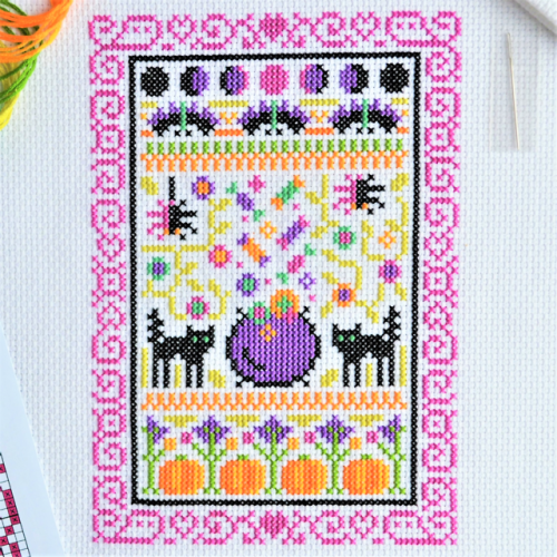 theworldinstitches:Here’s a free cross stitch pattern! Enjoy x Some lovely folks asked for thi