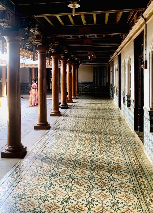 Tucked away in the middle of the dry lands of Tamil Nadu are the grand mansions of Chettinad. Built 