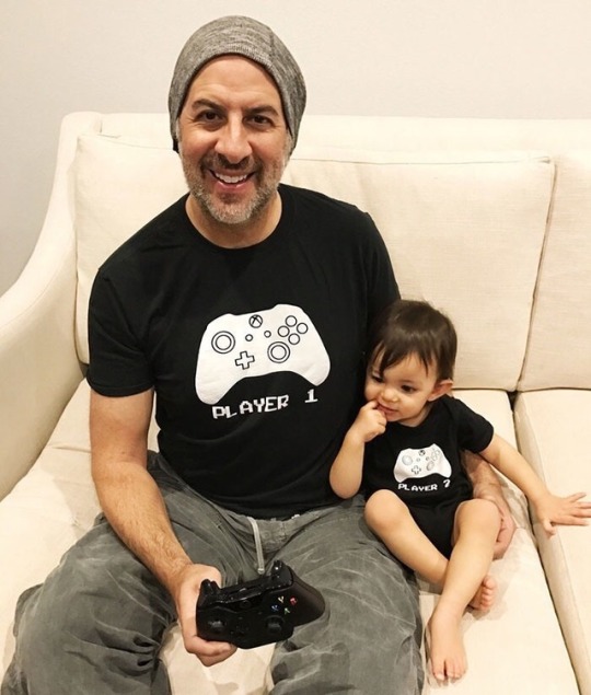 la-anarchy:  southernsideofme:  Fathers that will make you smile  Can’t wait to one day be able to do  cute things like this   Damn these are adorable! Can I just make a cute baby with someone already so I can do adorable ass shit like this? 